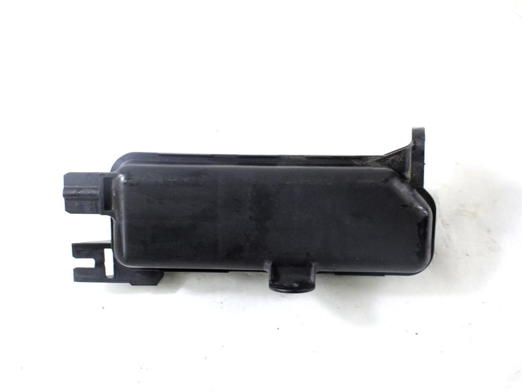 REZERVOAR PODTLAKA  OEM N. 52129285AA ORIGINAL REZERVNI DEL JEEP CHEROKEE MK3 R KJ (2005 - 2008) DIESEL LETNIK 2005