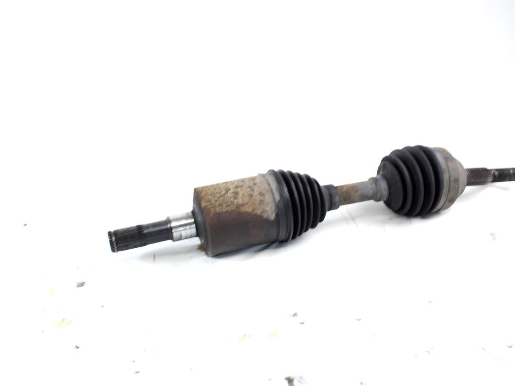 LEVA SPREDNJA POGONSKA GRED  OEM N. 52111781AB ORIGINAL REZERVNI DEL JEEP CHEROKEE MK3 R KJ (2005 - 2008) DIESEL LETNIK 2005