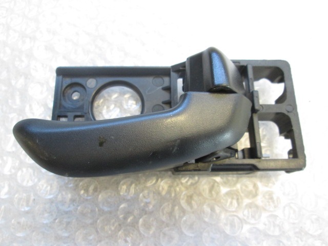 NOTRANJA KLJUKA  OEM N. 8262000X0004X ORIGINAL REZERVNI DEL HYUNDAI I10 PA MK1 R (2010- 2013) BENZINA LETNIK 2013