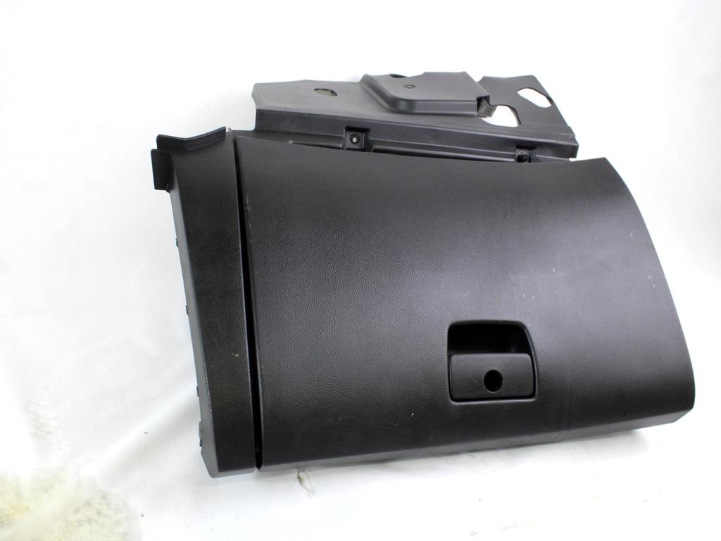 PREDAL ZA DOKUMENTE OEM N. 96985561 ORIGINAL REZERVNI DEL CHEVROLET CRUZE J300 J305 (2009 - 2019) BENZINA/GPL LETNIK 2011