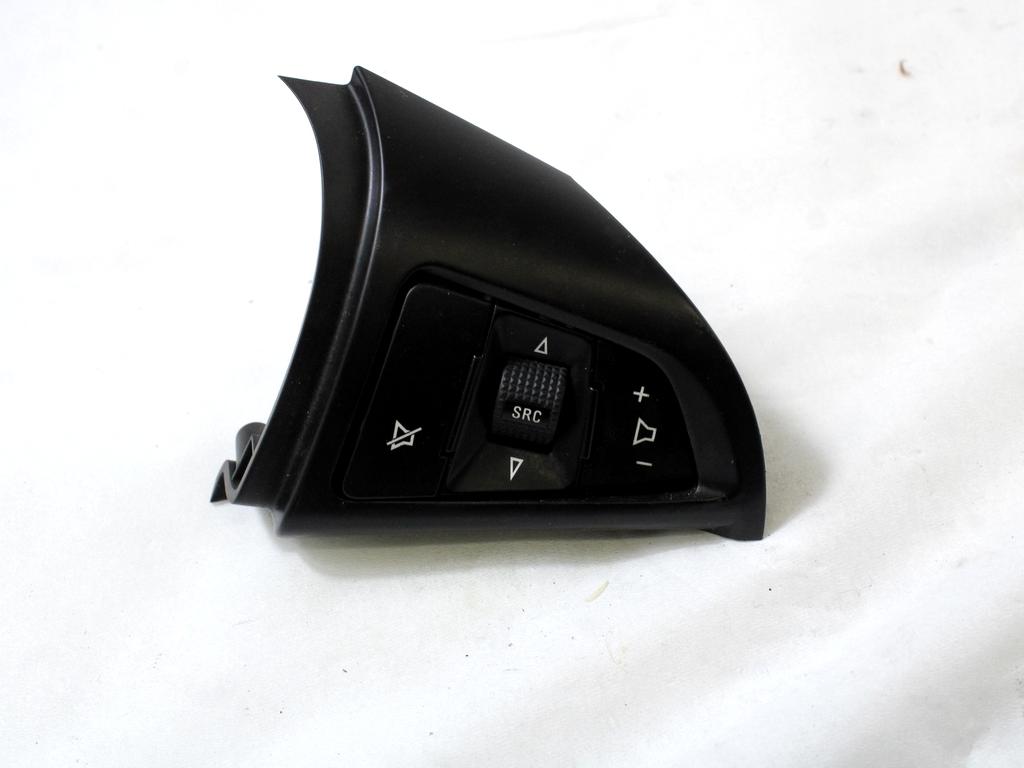 MULTIFUNKCIJSKI VOLAN OEM N. 13275250 ORIGINAL REZERVNI DEL CHEVROLET CRUZE J300 J305 (2009 - 2019) BENZINA/GPL LETNIK 2011