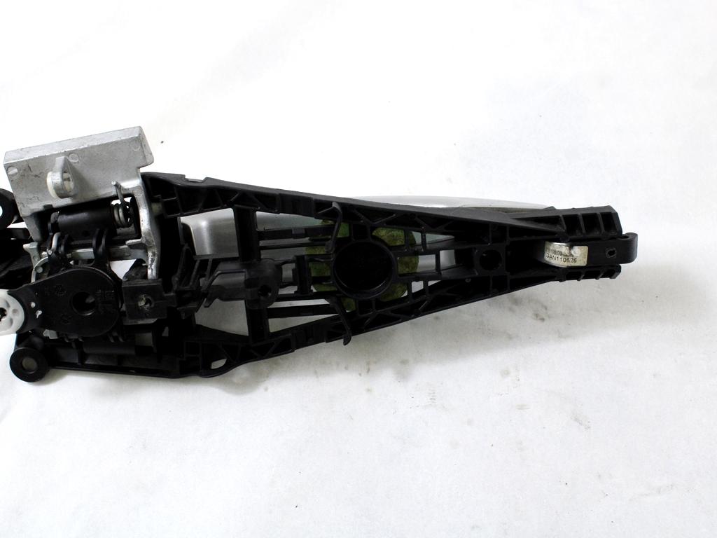 ZUNANJA KLJUKA SPREDNJA LEVA VRATA OEM N. 25936893 ORIGINAL REZERVNI DEL CHEVROLET CRUZE J300 J305 (2009 - 2019) BENZINA/GPL LETNIK 2011