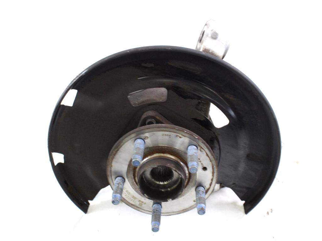 VRTLJIVI LEZAJ DESNO / PESTO KOLESA Z LEZAJEM SPREDAJ OEM N. 13248521 ORIGINAL REZERVNI DEL CHEVROLET CRUZE J300 J305 (2009 - 2019) BENZINA/GPL LETNIK 2011