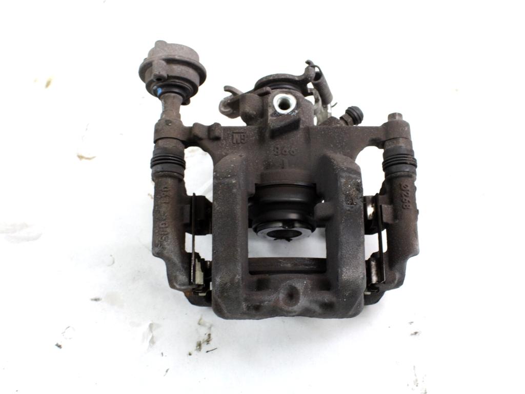 ZADNJE DESNE ZAVORNE CELJUSTI  OEM N. 13300861 ORIGINAL REZERVNI DEL CHEVROLET CRUZE J300 J305 (2009 - 2019) BENZINA/GPL LETNIK 2011