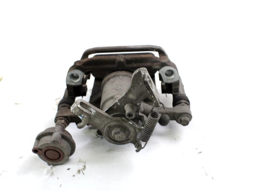 ZADNJE DESNE ZAVORNE CELJUSTI  OEM N. 13300861 ORIGINAL REZERVNI DEL CHEVROLET CRUZE J300 J305 (2009 - 2019) BENZINA/GPL LETNIK 2011