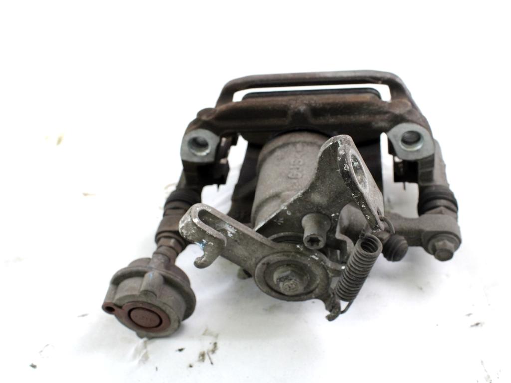 ZADNJE DESNE ZAVORNE CELJUSTI  OEM N. 13300861 ORIGINAL REZERVNI DEL CHEVROLET CRUZE J300 J305 (2009 - 2019) BENZINA/GPL LETNIK 2011