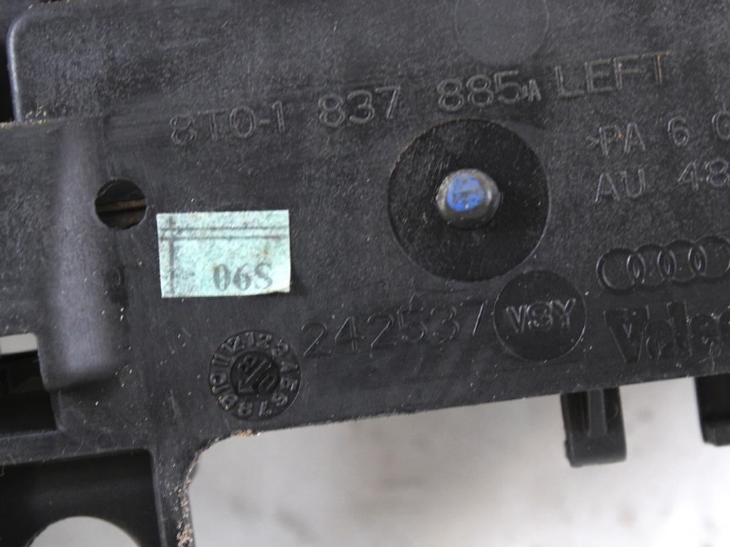 ZUNANJA KLJUKA ZADNJA LEVA VRATA OEM N. 8T0837205AGRU ORIGINAL REZERVNI DEL AUDI A4 B8 8K2 BER/SW/CABRIO (2007 - 11/2015) DIESEL LETNIK 2009