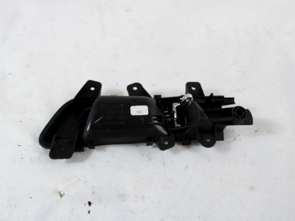 NOTRANJA KLJUKA  OEM N. 8K0837020B ORIGINAL REZERVNI DEL AUDI A4 B8 8K2 BER/SW/CABRIO (2007 - 11/2015) DIESEL LETNIK 2009