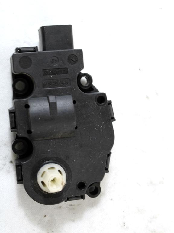 MOTORCEK OGREVANJA OEM N. K9749005 ORIGINAL REZERVNI DEL AUDI A4 B8 8K2 BER/SW/CABRIO (2007 - 11/2015) DIESEL LETNIK 2009