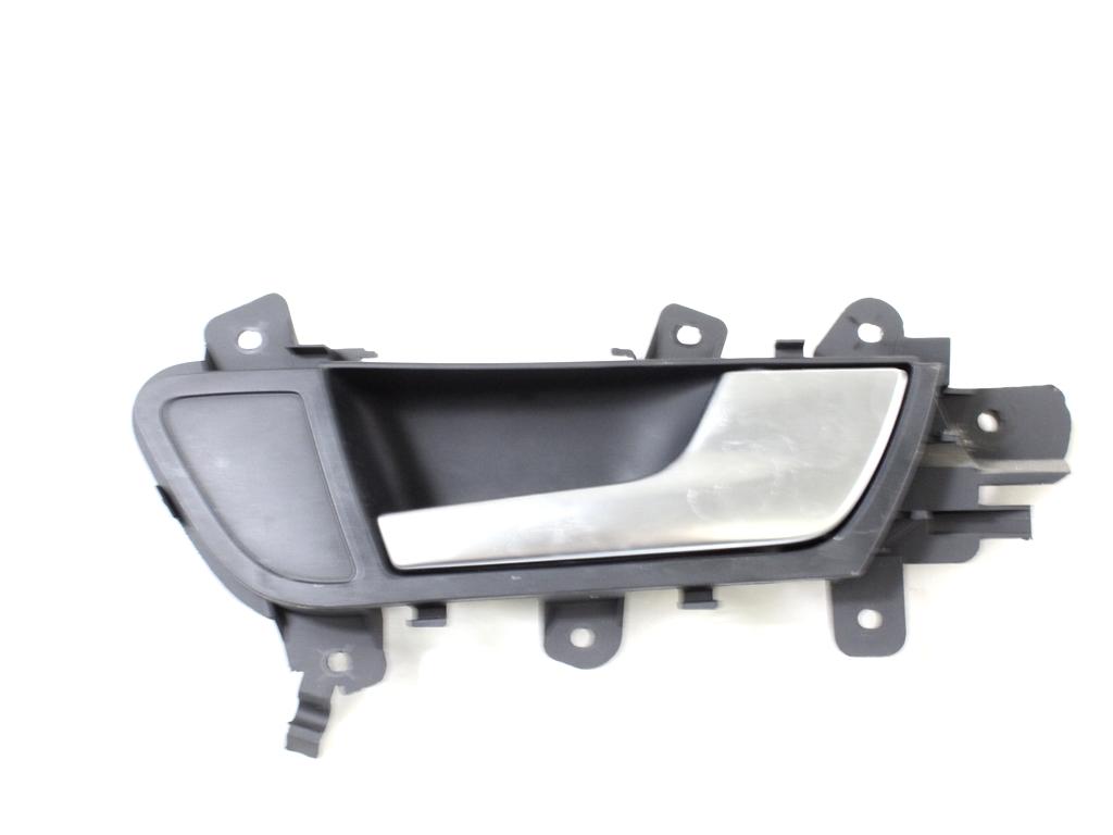 NOTRANJA KLJUKA  OEM N. 8K0839020B ORIGINAL REZERVNI DEL AUDI A4 B8 8K2 BER/SW/CABRIO (2007 - 11/2015) DIESEL LETNIK 2009