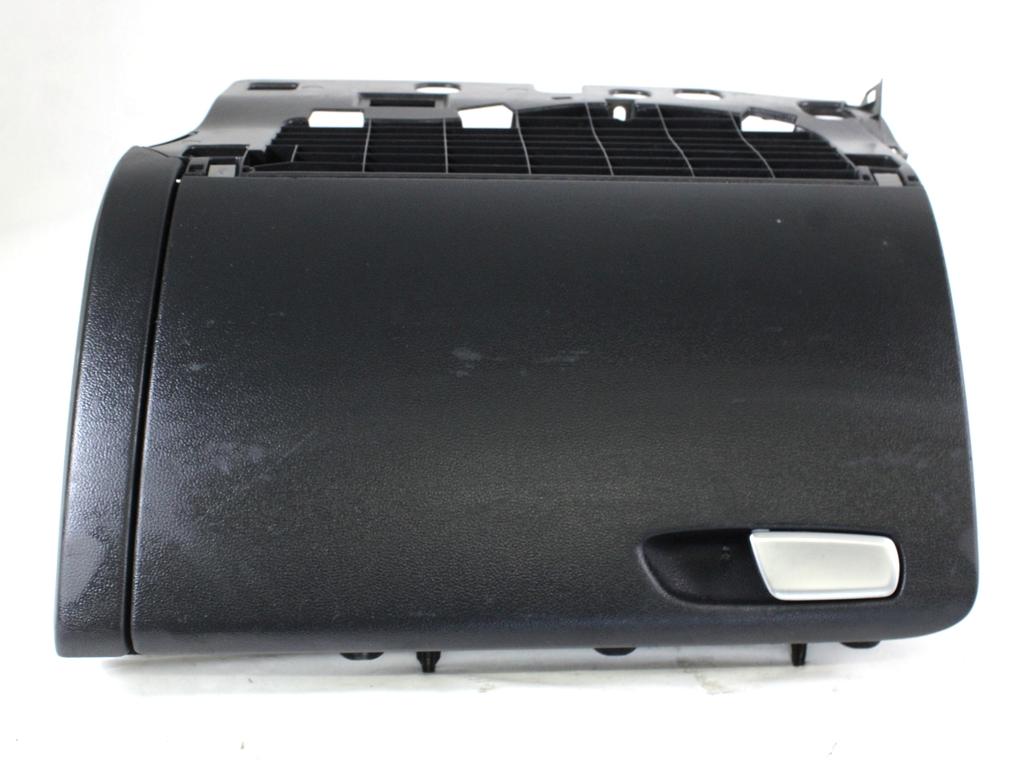 PREDAL ZA DOKUMENTE OEM N. 8K1857035A6PS ORIGINAL REZERVNI DEL AUDI A4 B8 8K2 BER/SW/CABRIO (2007 - 11/2015) DIESEL LETNIK 2009