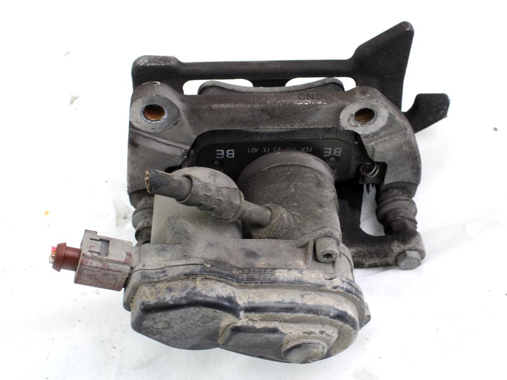 ZADNJE DESNE ZAVORNE CELJUSTI  OEM N. 8K0615404B ORIGINAL REZERVNI DEL AUDI A4 B8 8K2 BER/SW/CABRIO (2007 - 11/2015) DIESEL LETNIK 2009