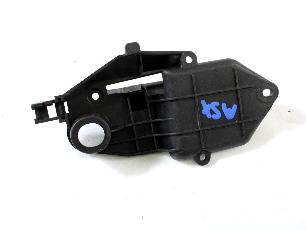 NOTRANJA KLJUKA  OEM N. 71732852 ORIGINAL REZERVNI DEL FIAT PANDA 169 R (2009 - 2011) BENZINA/METANO LETNIK 2009