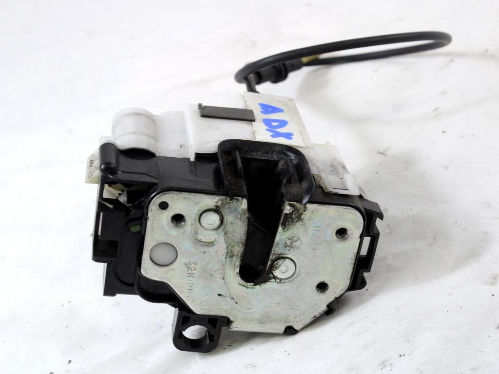 CENTRALNI ZAKLEP SPREDNJIH VRAT  OEM N. 51826965 ORIGINAL REZERVNI DEL FIAT PANDA 169 R (2009 - 2011) BENZINA/METANO LETNIK 2009