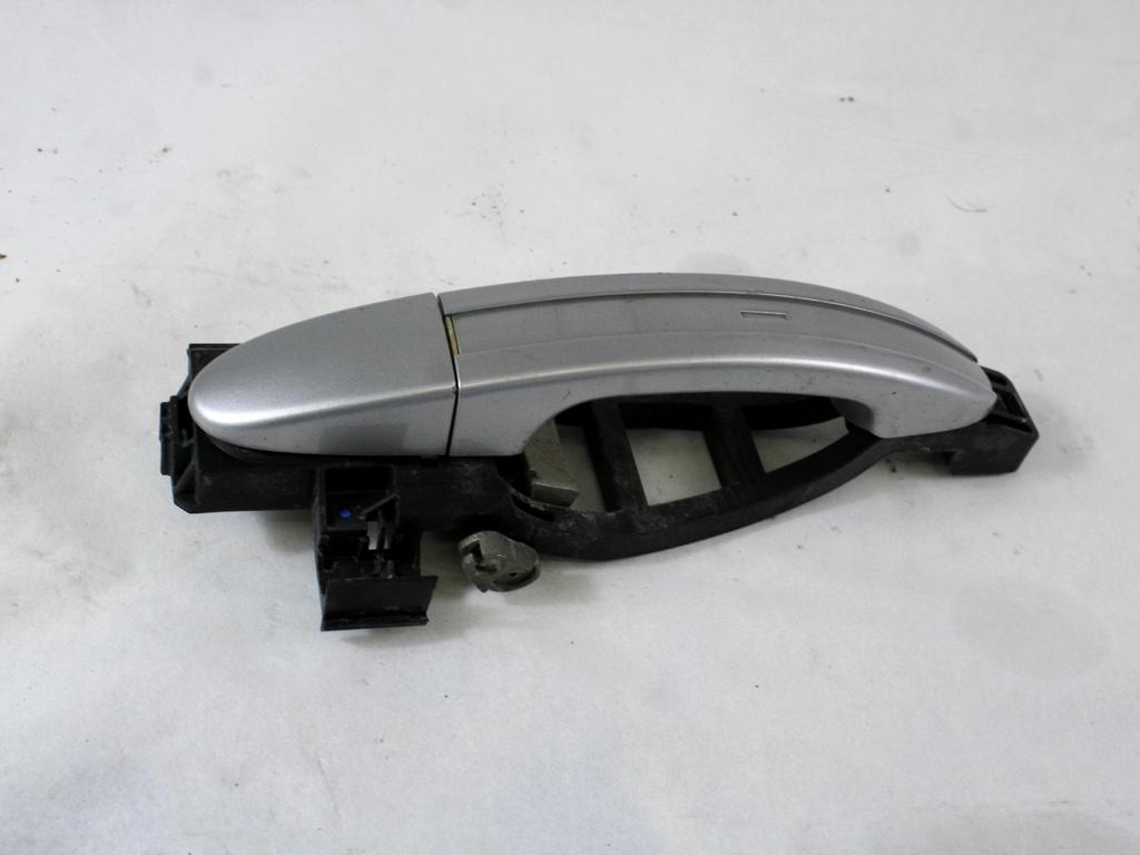 ZUNANJA KLJUKA ZADNJA DESNA VRATA OEM N. 1437718 ORIGINAL REZERVNI DEL FORD S-MAX WA6 MK1 (2006 - 2010) DIESEL LETNIK 2008