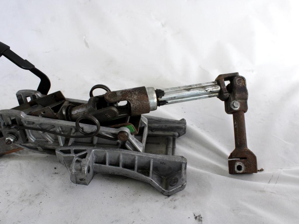 VOLANSKI DROG OEM N. 6G9N-3C529-AG ORIGINAL REZERVNI DEL FORD S-MAX WA6 MK1 (2006 - 2010) DIESEL LETNIK 2008