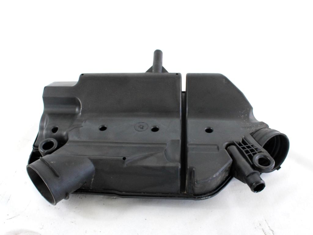 FILTAR ZRAKA OEM N. 51946045 ORIGINAL REZERVNI DEL FIAT PUNTO 199 MK3 (2011 - 2017)DIESEL LETNIK 2015