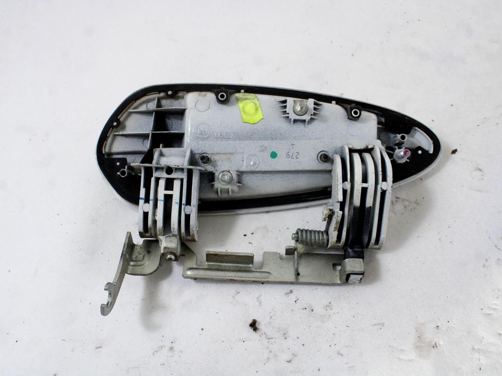 ZUNANJA KLJUKA SPREDNJA DESNA VRATA OEM N. 735499037 ORIGINAL REZERVNI DEL FIAT PUNTO 199 MK3 (2011 - 2017)DIESEL LETNIK 2015