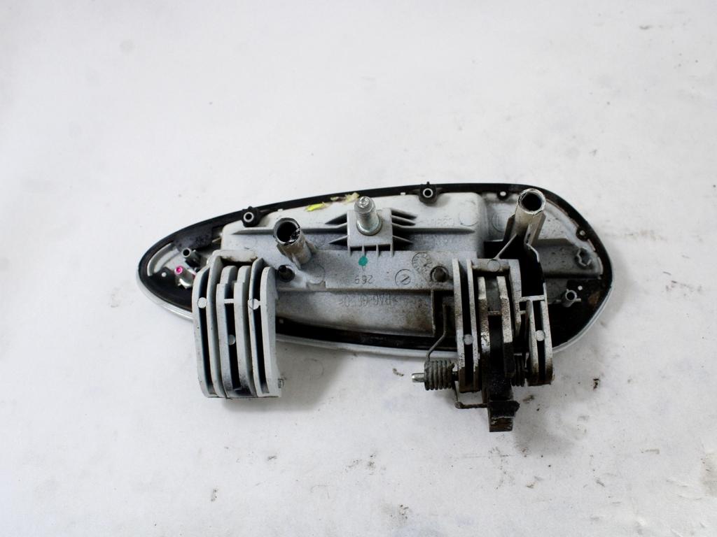 ZUNANJA KLJUKA ZADNJA LEVA VRATA OEM N. 735471440 ORIGINAL REZERVNI DEL FIAT PUNTO 199 MK3 (2011 - 2017)DIESEL LETNIK 2015