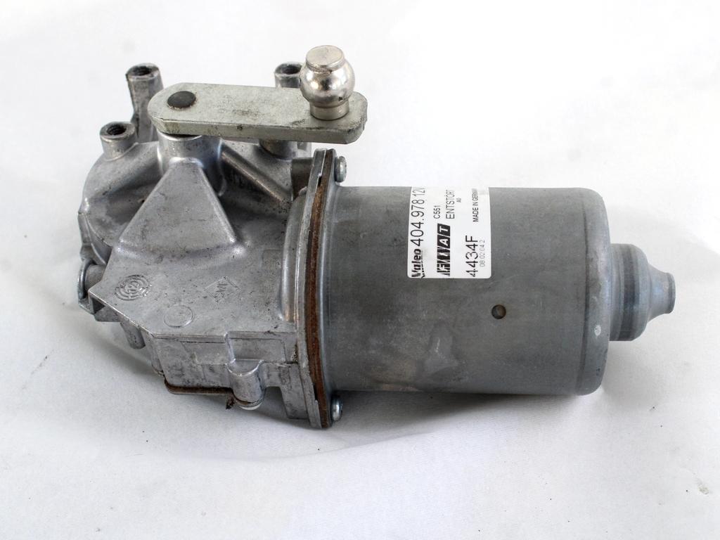 MOTORCEK PREDNJIH BRISALCEV OEM N. 77363952 ORIGINAL REZERVNI DEL FIAT PUNTO 199 MK3 (2011 - 2017)DIESEL LETNIK 2015