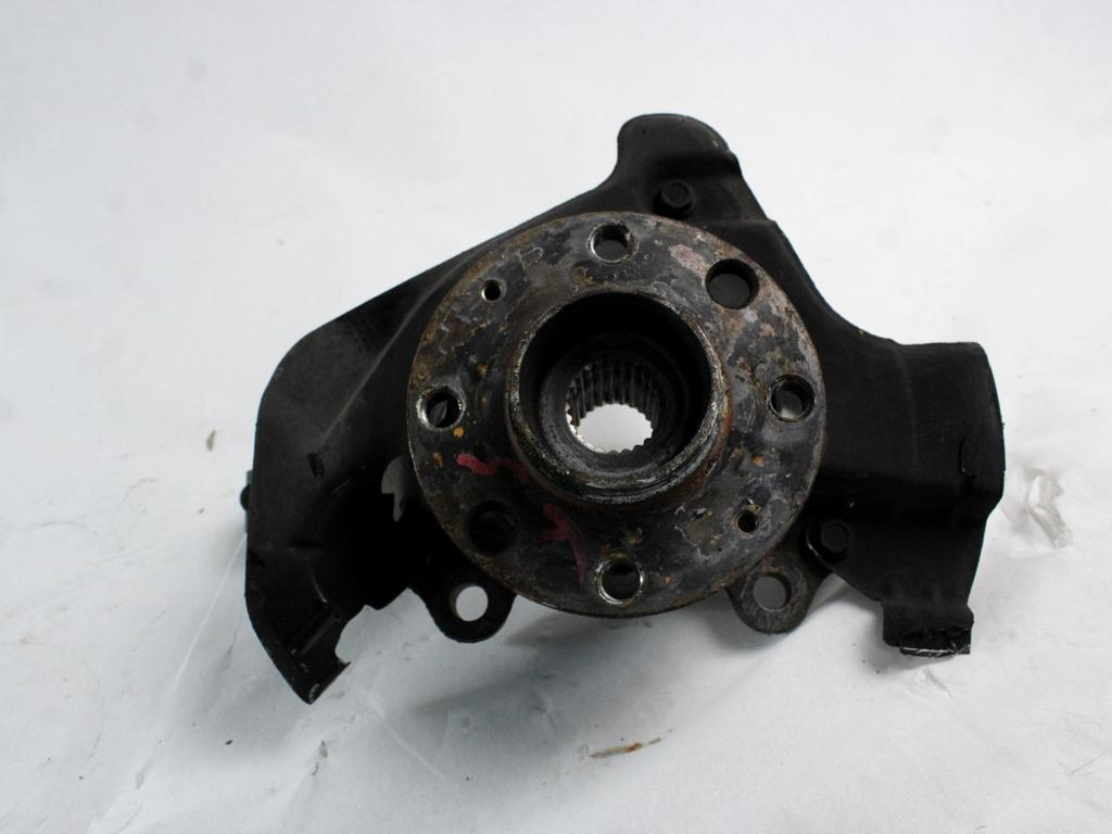 LEVI VRTLJIVI LEZAJ / PESTO KOLESA Z LEZAJEM SPREDAJ OEM N. 51776380 ORIGINAL REZERVNI DEL FIAT PUNTO 199 MK3 (2011 - 2017)DIESEL LETNIK 2015