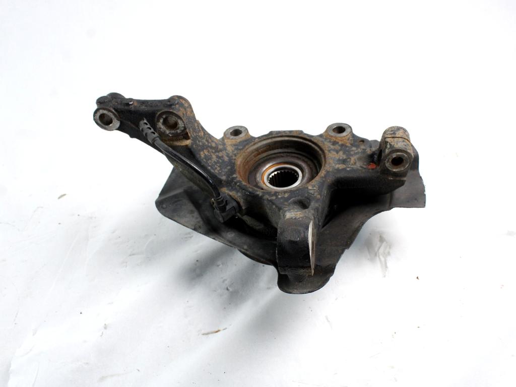 LEVI VRTLJIVI LEZAJ / PESTO KOLESA Z LEZAJEM SPREDAJ OEM N. 51776380 ORIGINAL REZERVNI DEL FIAT PUNTO 199 MK3 (2011 - 2017)DIESEL LETNIK 2015