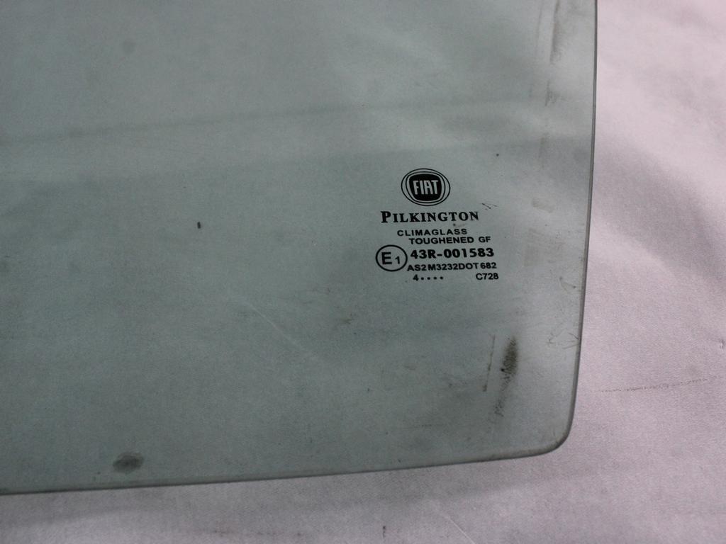 STEKLO SPREDNJIH LEVIH VRAT OEM N. 51869139 ORIGINAL REZERVNI DEL FIAT PUNTO 199 MK3 (2011 - 2017)DIESEL LETNIK 2015