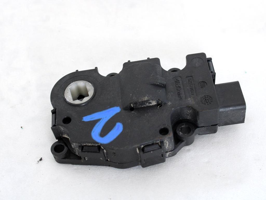 MOTORCEK OGREVANJA OEM N. T946104A ORIGINAL REZERVNI DEL BMW SERIE 1 BERLINA F20/F21 LCI (2015 - 2019)DIESEL LETNIK 2017