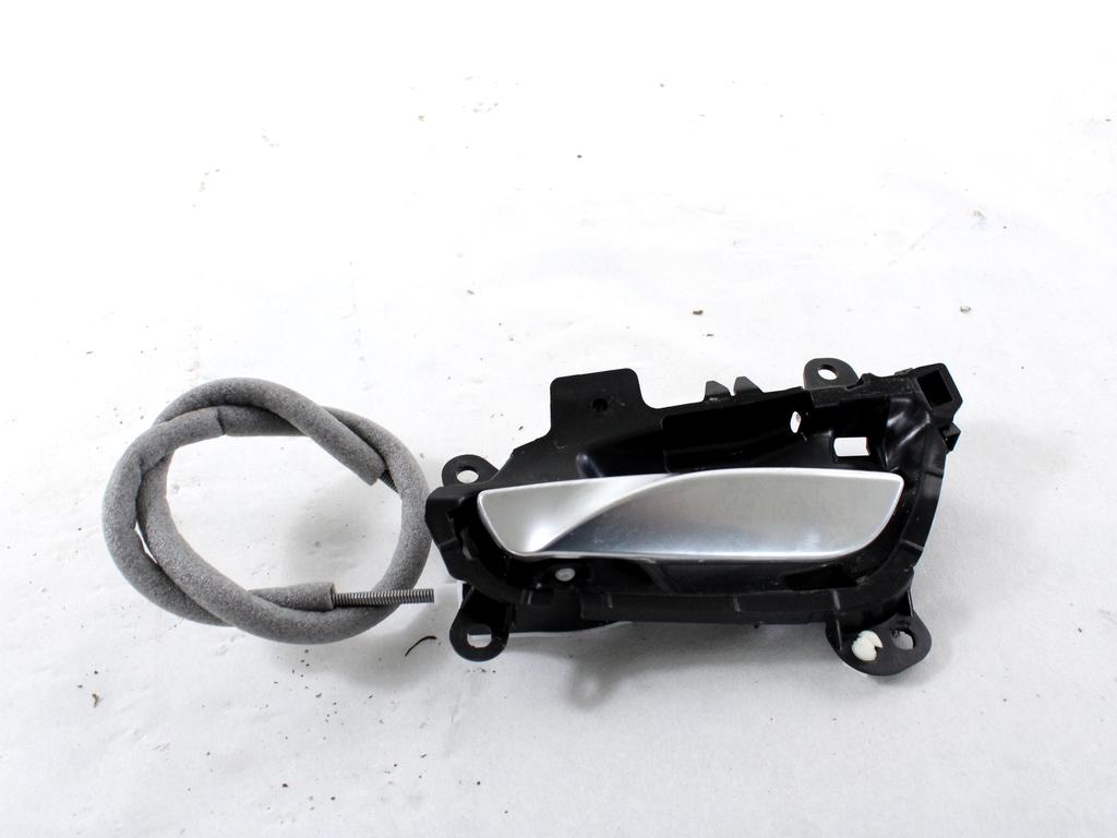 NOTRANJA KLJUKA  OEM N. 51227242577 ORIGINAL REZERVNI DEL BMW SERIE 1 BERLINA F20/F21 LCI (2015 - 2019)DIESEL LETNIK 2017