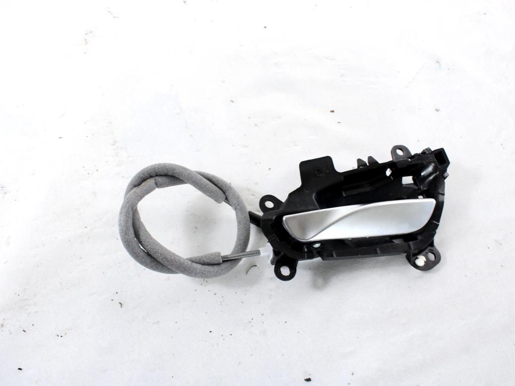 NOTRANJA KLJUKA  OEM N. 51227242577 ORIGINAL REZERVNI DEL BMW SERIE 1 BERLINA F20/F21 LCI (2015 - 2019)DIESEL LETNIK 2017