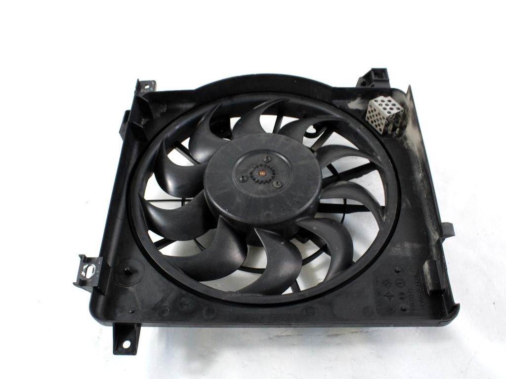 VENTILATOR HLADILNIKA OEM N. 24467442 ORIGINAL REZERVNI DEL OPEL ASTRA H A04 L48 L08 L35 L67 R 5P/3P/SW (2007 - 2010) DIESEL LETNIK 2008