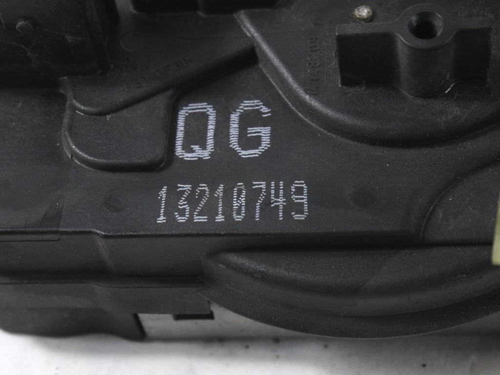 CENTRALNI ZAKLEP SPREDNJIH VRAT  OEM N. 13210749 ORIGINAL REZERVNI DEL OPEL ASTRA H A04 L48 L08 L35 L67 R 5P/3P/SW (2007 - 2010) DIESEL LETNIK 2008