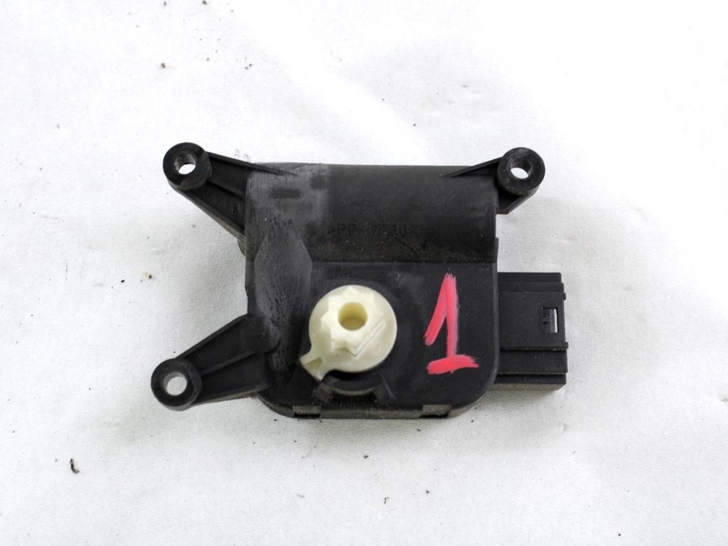 MOTORCEK OGREVANJA OEM N. 1K0907511 ORIGINAL REZERVNI DEL AUDI A3 MK2 8P 8PA 8P1 (2003 - 2008)DIESEL LETNIK 2005