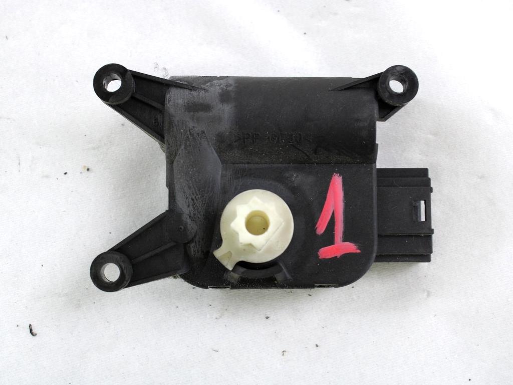 MOTORCEK OGREVANJA OEM N. 1K0907511 ORIGINAL REZERVNI DEL AUDI A3 MK2 8P 8PA 8P1 (2003 - 2008)DIESEL LETNIK 2005