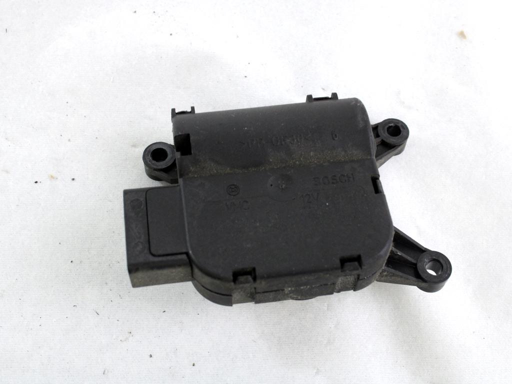 MOTORCEK OGREVANJA OEM N. 1K0907511 ORIGINAL REZERVNI DEL AUDI A3 MK2 8P 8PA 8P1 (2003 - 2008)DIESEL LETNIK 2005