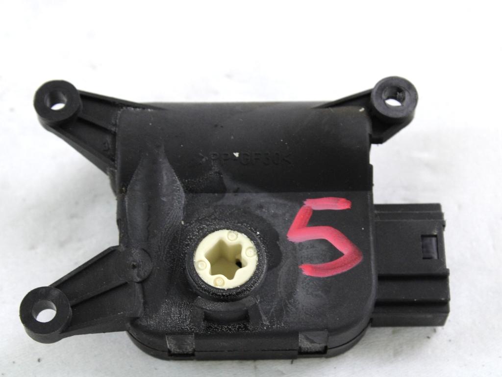 MOTORCEK OGREVANJA OEM N. 1K1907511C ORIGINAL REZERVNI DEL AUDI A3 MK2 8P 8PA 8P1 (2003 - 2008)DIESEL LETNIK 2005