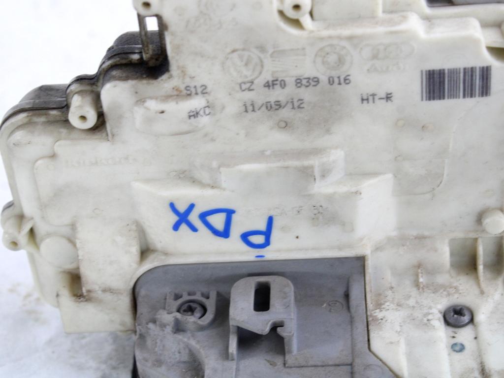 CENTRALNO ZAKLEPANJE ZADNJIH DESNIH VRAT OEM N. 4F0839016 ORIGINAL REZERVNI DEL AUDI A3 MK2 8P 8PA 8P1 (2003 - 2008)DIESEL LETNIK 2005