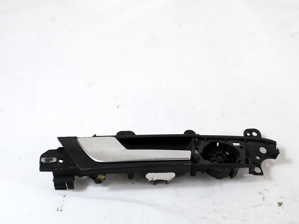 NOTRANJA KLJUKA  OEM N. 8P4839019 ORIGINAL REZERVNI DEL AUDI A3 MK2 8P 8PA 8P1 (2003 - 2008)DIESEL LETNIK 2005