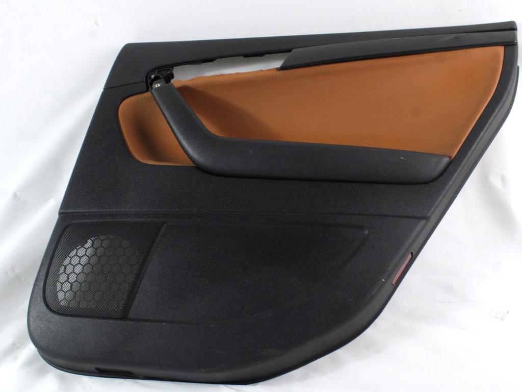 VRATNI PANEL OEM N. PNPDPADA38PBR5P ORIGINAL REZERVNI DEL AUDI A3 MK2 8P 8PA 8P1 (2003 - 2008)DIESEL LETNIK 2005