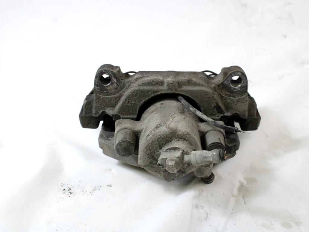 SPREDNJE LEVE ZAVORNE CELJUSTI  OEM N. 1K0615123E ORIGINAL REZERVNI DEL AUDI A3 MK2 8P 8PA 8P1 (2003 - 2008)DIESEL LETNIK 2005