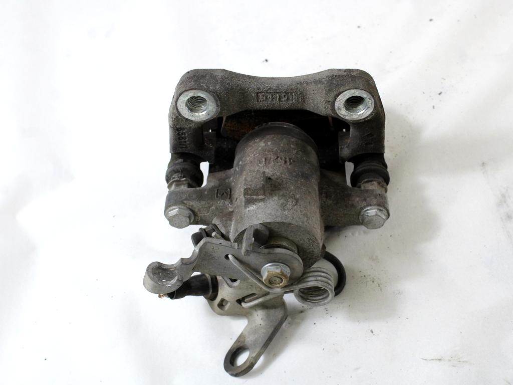 ZADNJE DESNE ZAVORNE CELJUSTI  OEM N. 1K0615424J ORIGINAL REZERVNI DEL AUDI A3 MK2 8P 8PA 8P1 (2003 - 2008)DIESEL LETNIK 2005