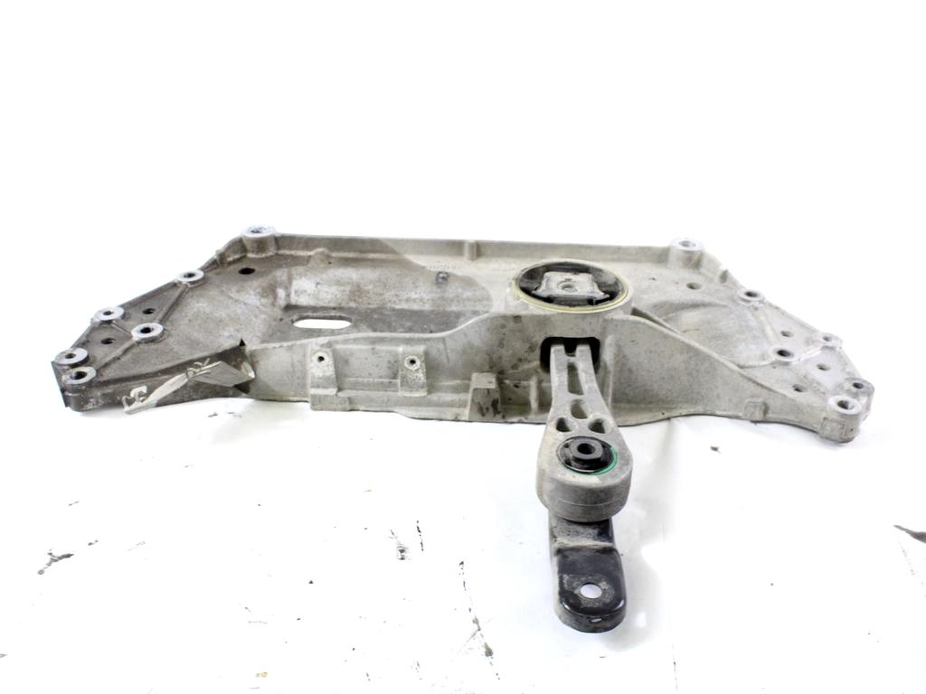 SPREDNJA OS/NOSILEC MOTORJA OEM N. 1K0199369F ORIGINAL REZERVNI DEL AUDI A3 MK2 8P 8PA 8P1 (2003 - 2008)DIESEL LETNIK 2005