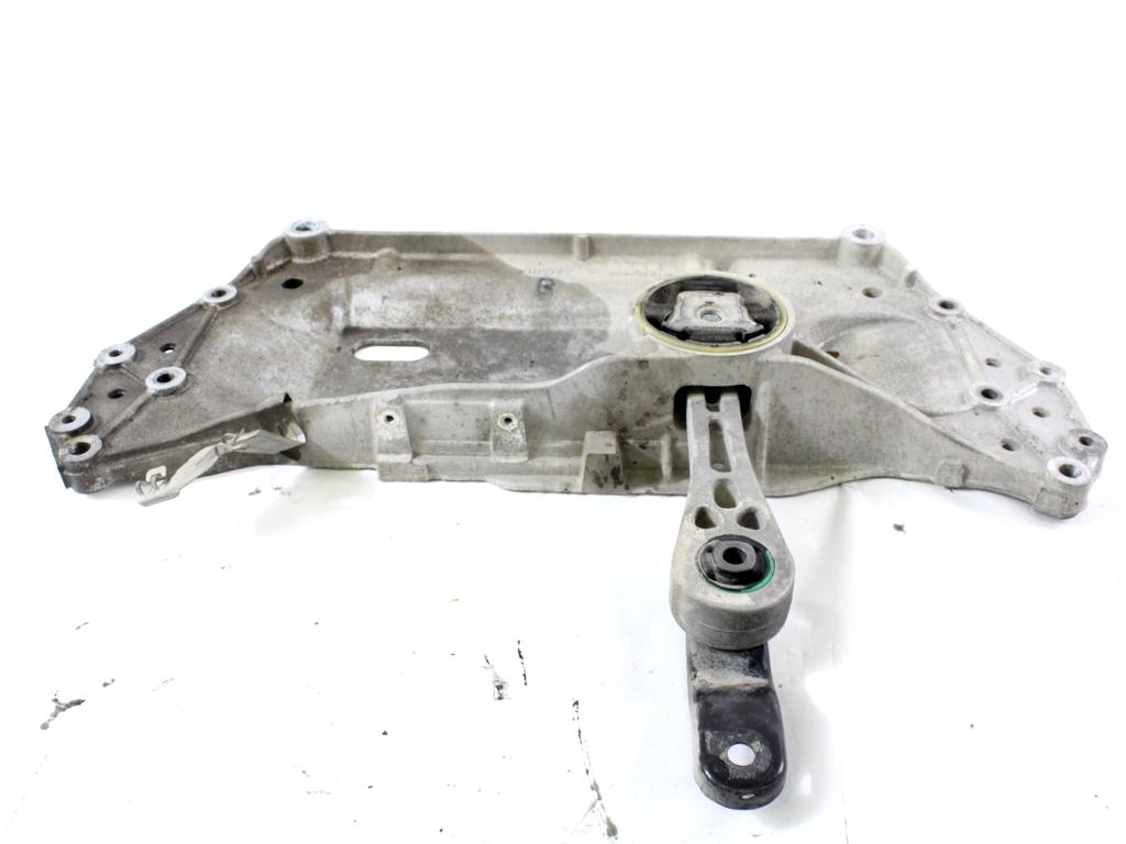 SPREDNJA OS/NOSILEC MOTORJA OEM N. 1K0199369F ORIGINAL REZERVNI DEL AUDI A3 MK2 8P 8PA 8P1 (2003 - 2008)DIESEL LETNIK 2005