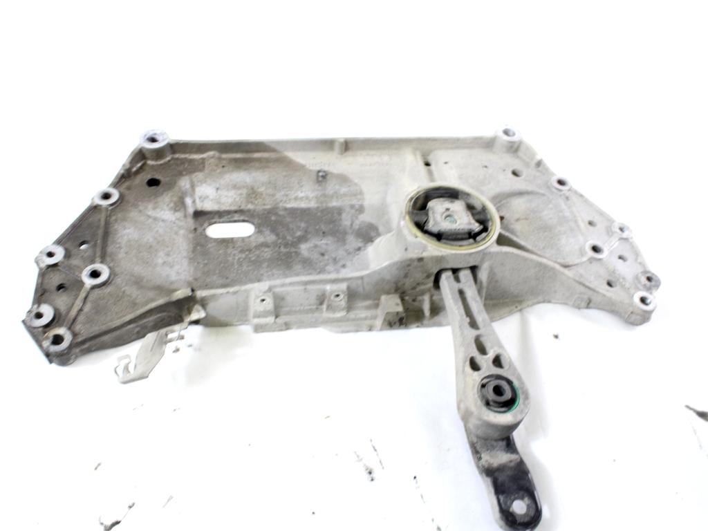 SPREDNJA OS/NOSILEC MOTORJA OEM N. 1K0199369F ORIGINAL REZERVNI DEL AUDI A3 MK2 8P 8PA 8P1 (2003 - 2008)DIESEL LETNIK 2005