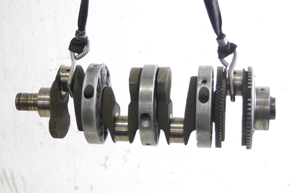 GRED MOTORJA OEM N. 5093881AB ORIGINAL REZERVNI DEL JEEP CHEROKEE MK3 R KJ (2005 - 2008) DIESEL LETNIK 2006