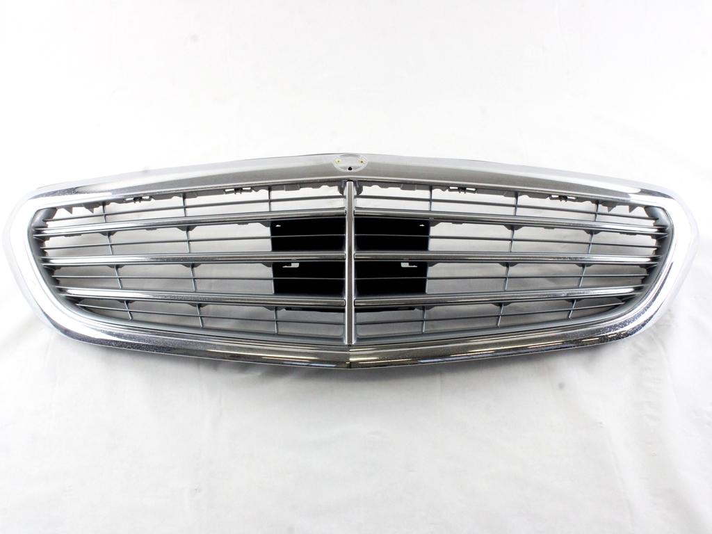 SPREDNJE OKRASNE MASKE OEM N. A2128801383 ORIGINAL REZERVNI DEL MERCEDES CLASSE E W212 BER/SW (2009 - 2016)DIESEL LETNIK 2014