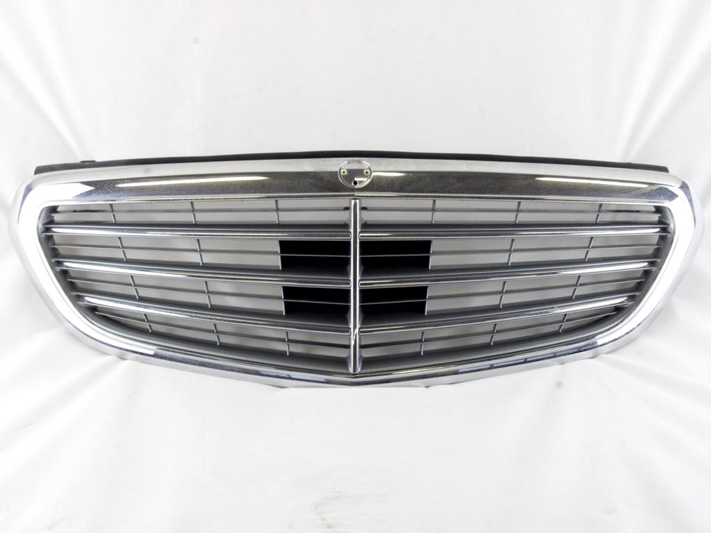 SPREDNJE OKRASNE MASKE OEM N. A2128801383 ORIGINAL REZERVNI DEL MERCEDES CLASSE E W212 BER/SW (2009 - 2016)DIESEL LETNIK 2014