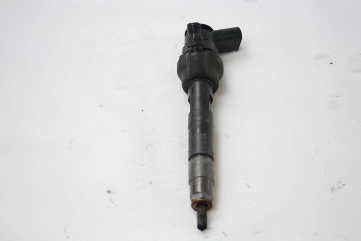 INJEKTORJI DIESEL OEM N. 850690204 ORIGINAL REZERVNI DEL MINI COUNTRYMAN R60 (2010 - 2014)DIESEL LETNIK 2013