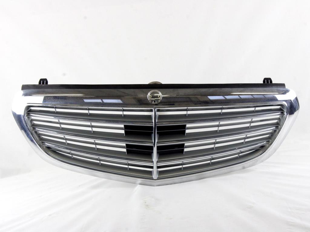 SPREDNJE OKRASNE MASKE OEM N. A2128801383 ORIGINAL REZERVNI DEL MERCEDES CLASSE E W212 BER/SW (2009 - 2016)DIESEL LETNIK 2014