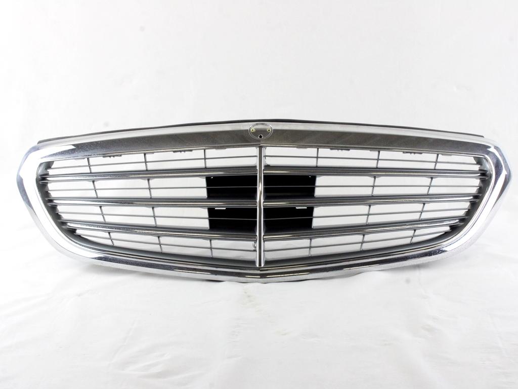 SPREDNJE OKRASNE MASKE OEM N. A2128801383 ORIGINAL REZERVNI DEL MERCEDES CLASSE E W212 BER/SW (2009 - 2016)DIESEL LETNIK 2014